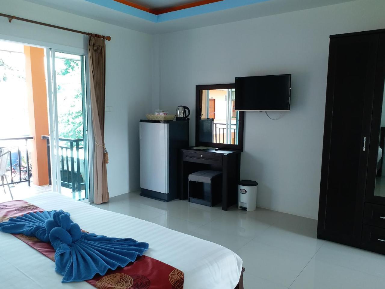 Tamarind Lanta Resort Ko Lanta Exterior foto